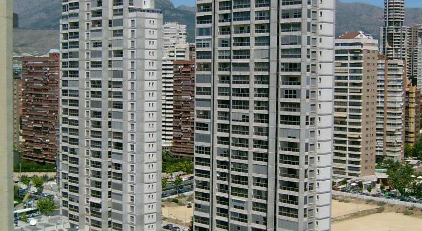 Gemelos 20 Benidorm Esterno foto