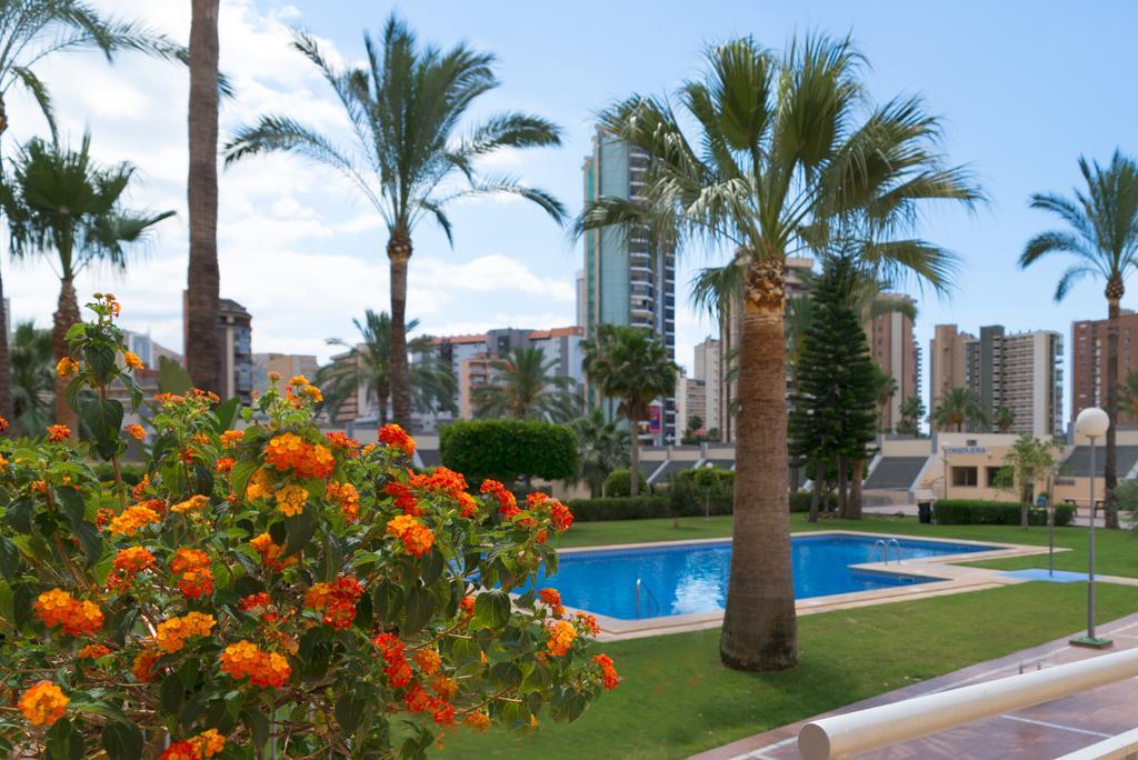 Gemelos 20 Benidorm Esterno foto